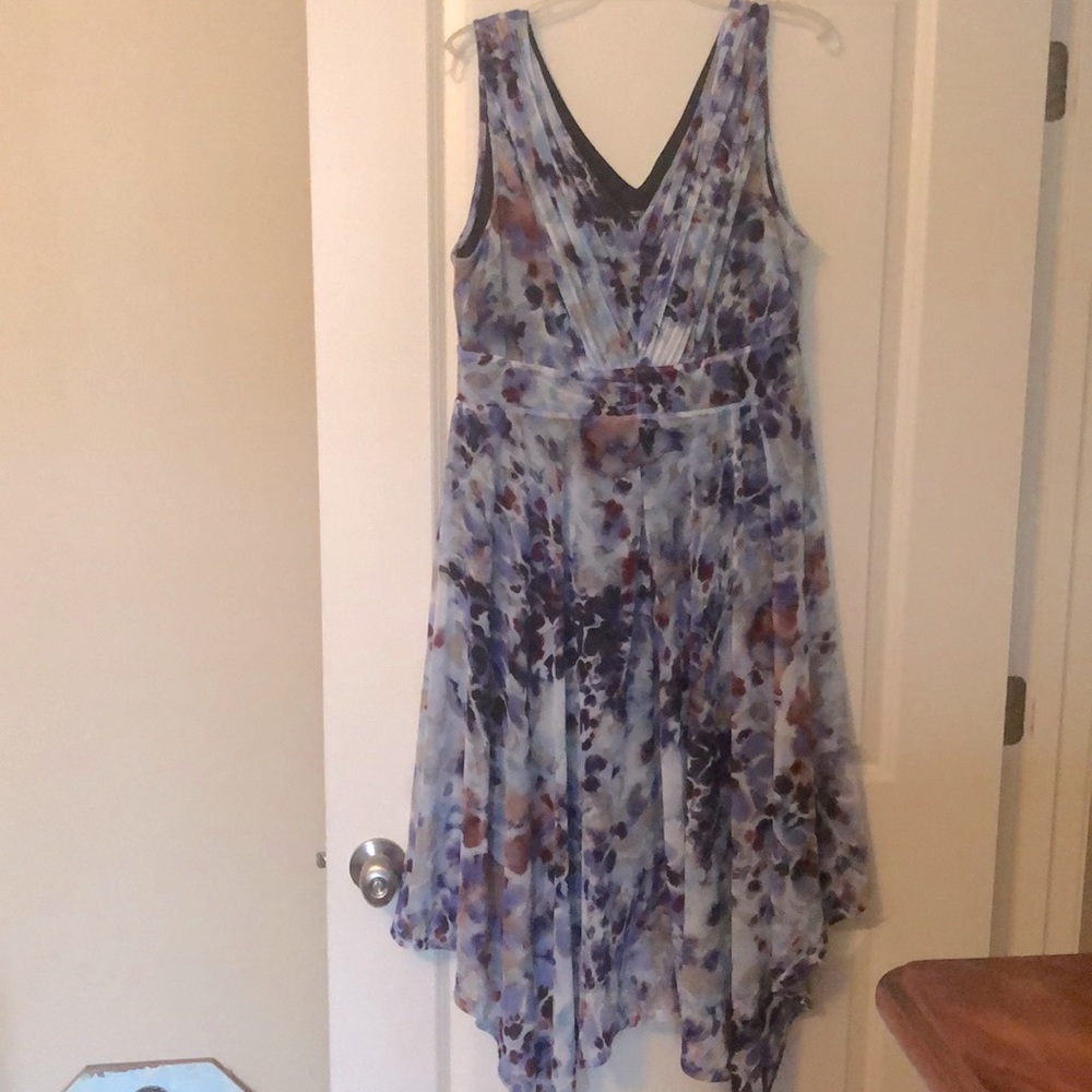 Simply Vera Wang Dress